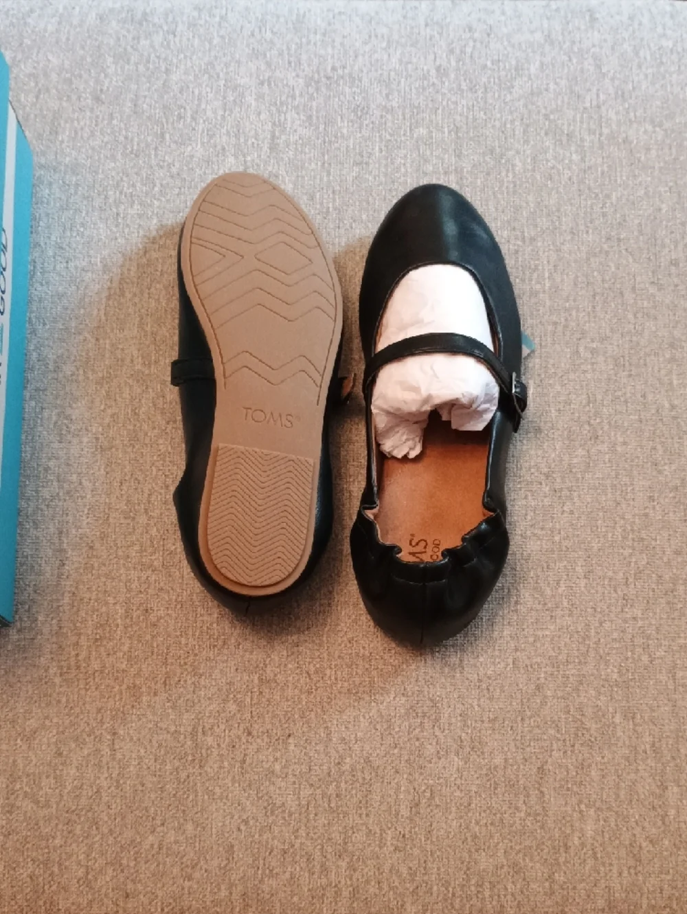 TOMS Black Mary Jane Flats with StrapSz8.5 NWB - Picture 3 of 5